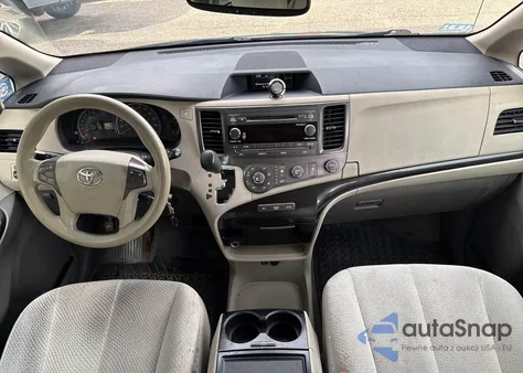 2012 Toyota Sienna Le from USA, damaged, VIN 5TDKK3DC2CS206057